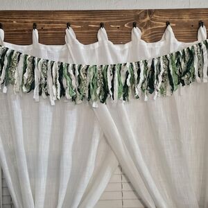 Super Cute "Torn Rag" Garland